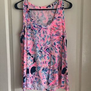 Lilly tank